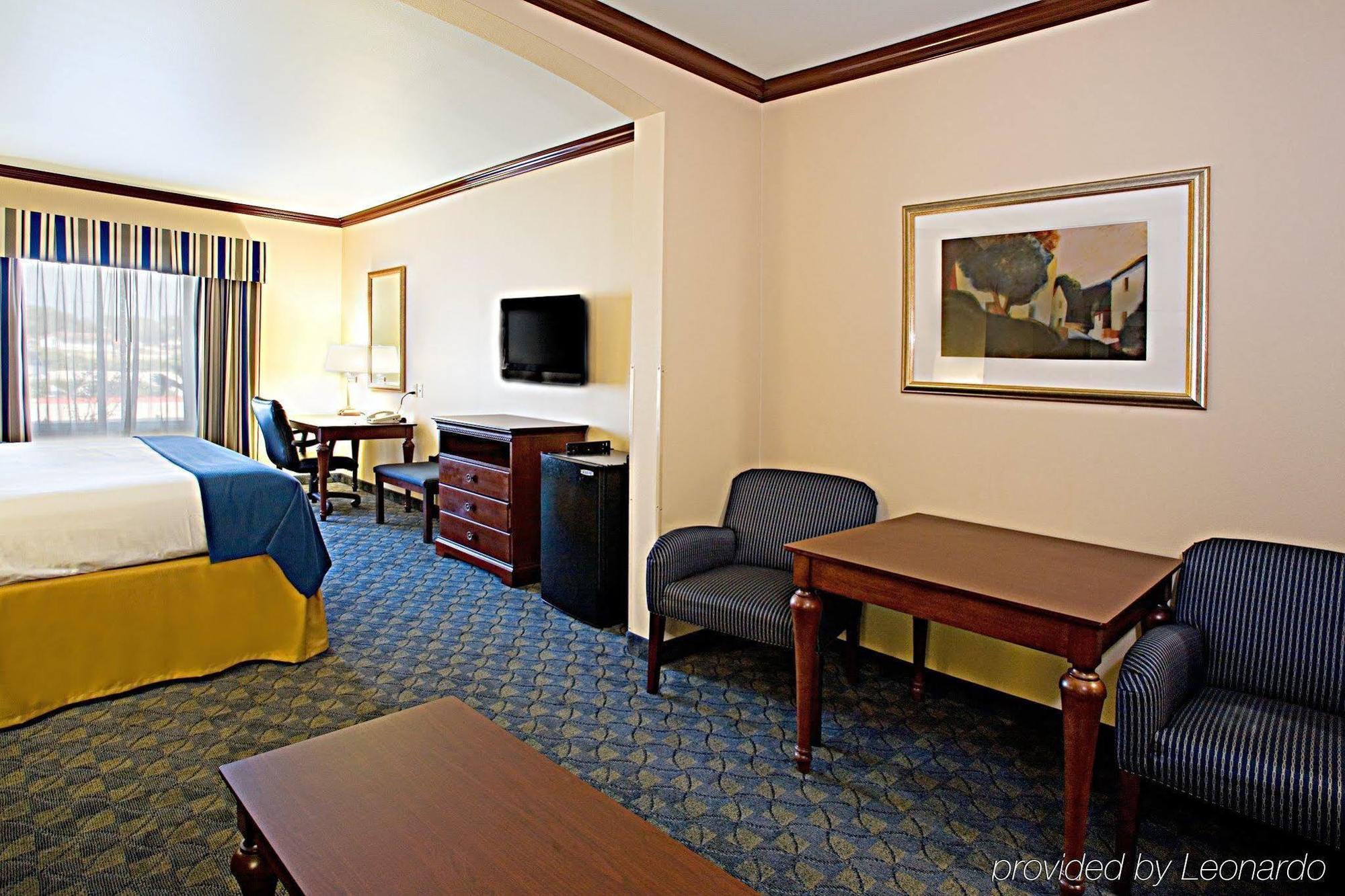 Holiday Inn Express Hotel And Suites Falfurrias Zimmer foto